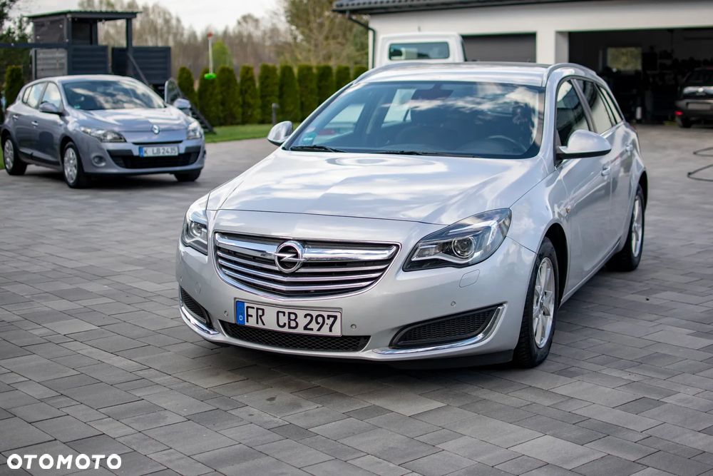 Opel Insignia - 24