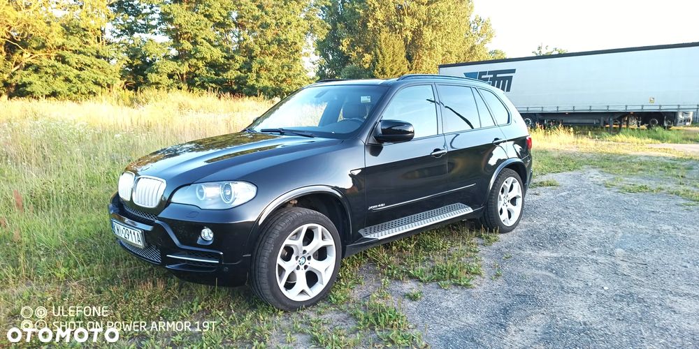 BMW X5 xDrive48i - 12