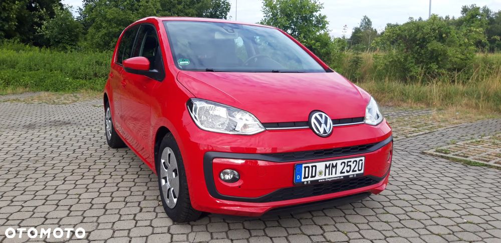 Volkswagen up! street - 8