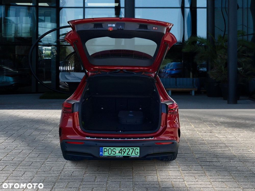 Mercedes-Benz EQA - 13