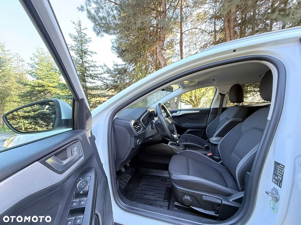 Ford Focus 1.0 EcoBoost Titanium - 14