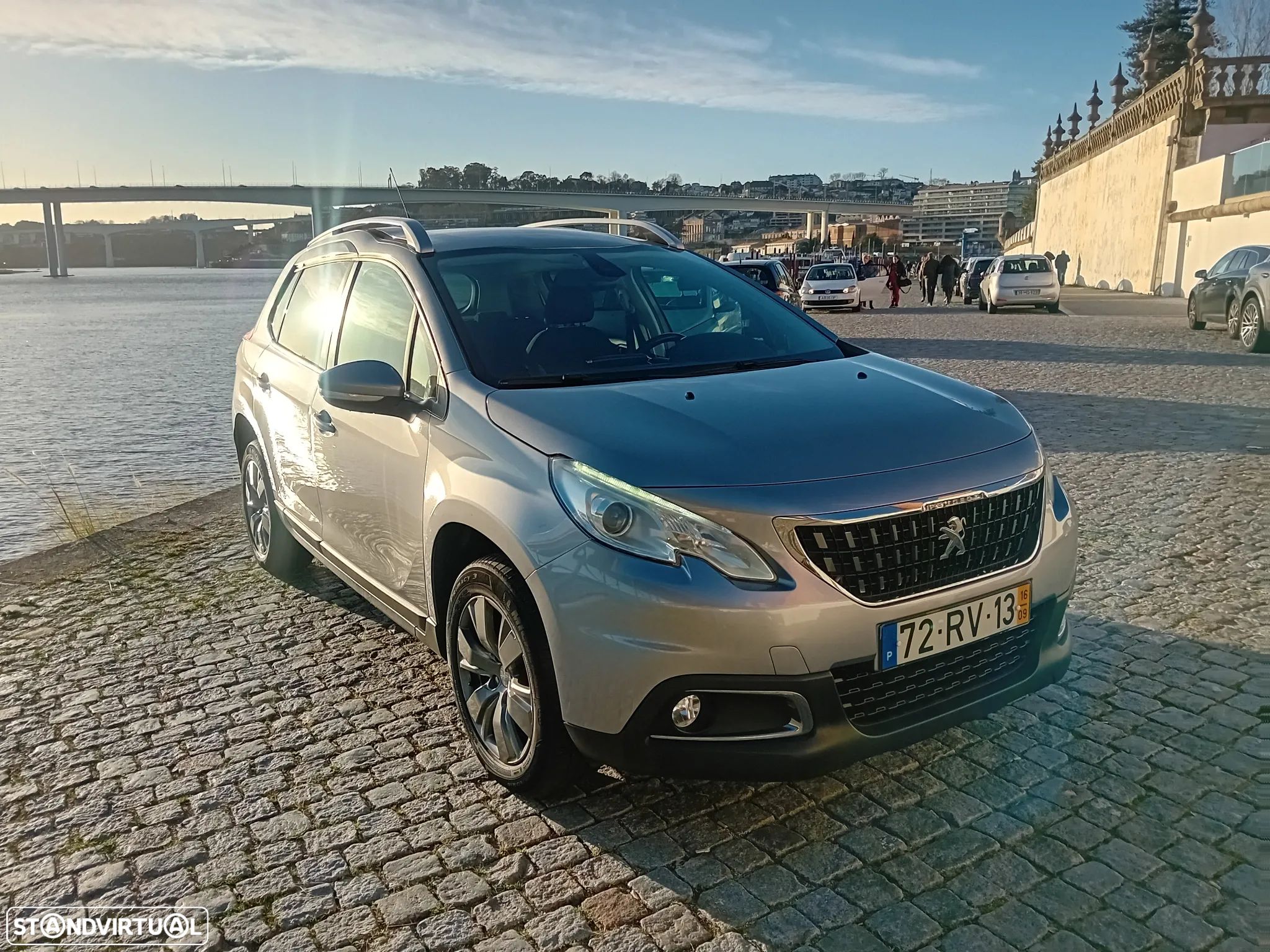 Peugeot 2008 1.6 BlueHDi Style - 1