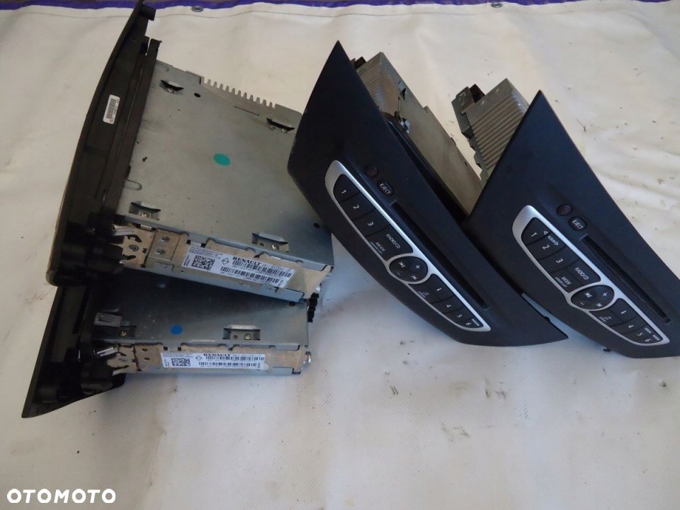 RADIO ODTWARZACZ CD RENAULT LAGUNA III 3 281150013 - 1