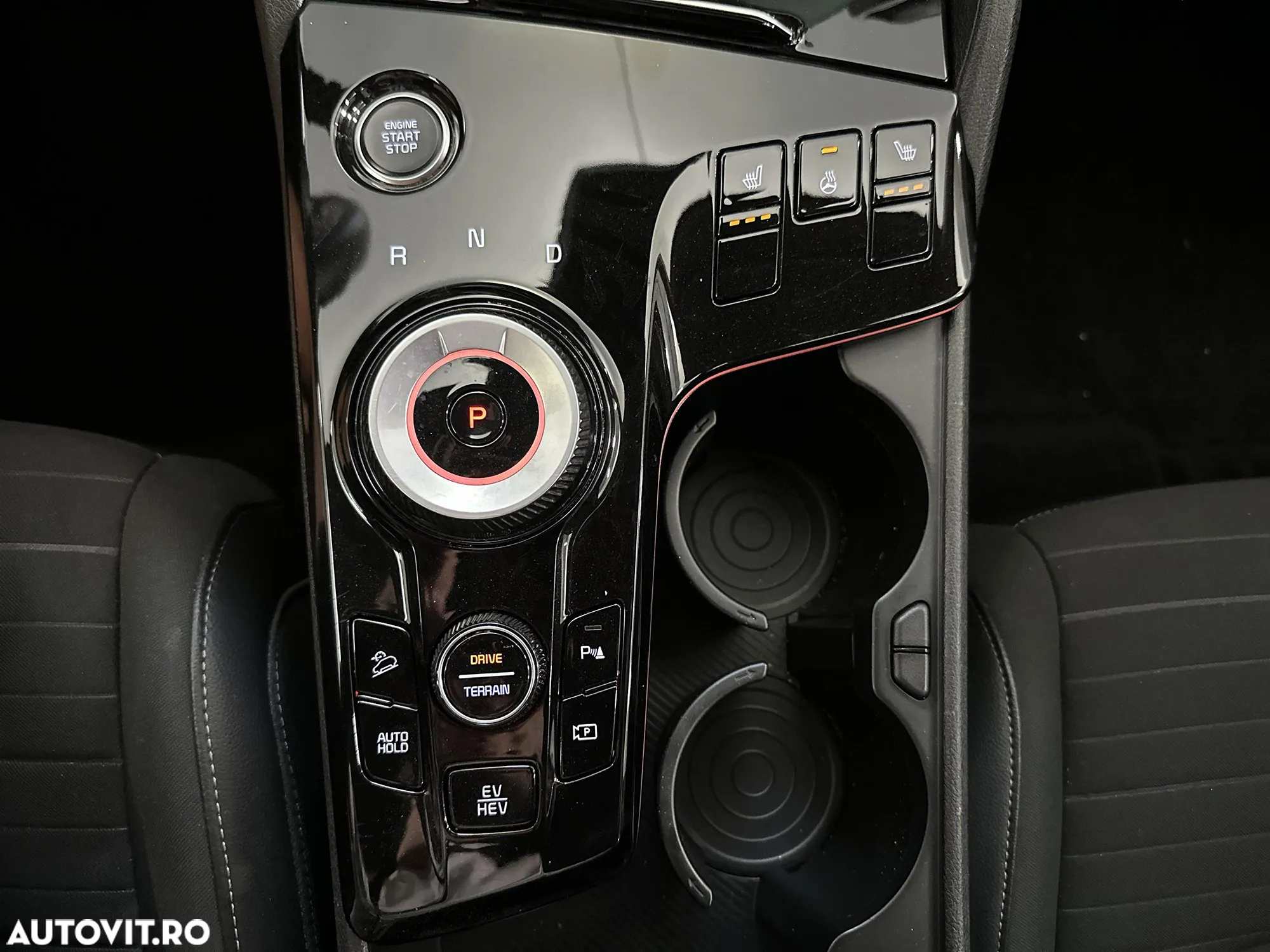 Kia Sportage - 16