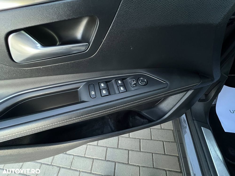Peugeot 3008 1.5 BlueHDI S&S EAT8 GT-Line - 23