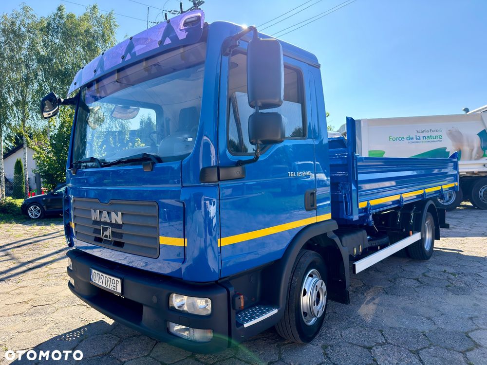 MAN TGL 12.240 - 10