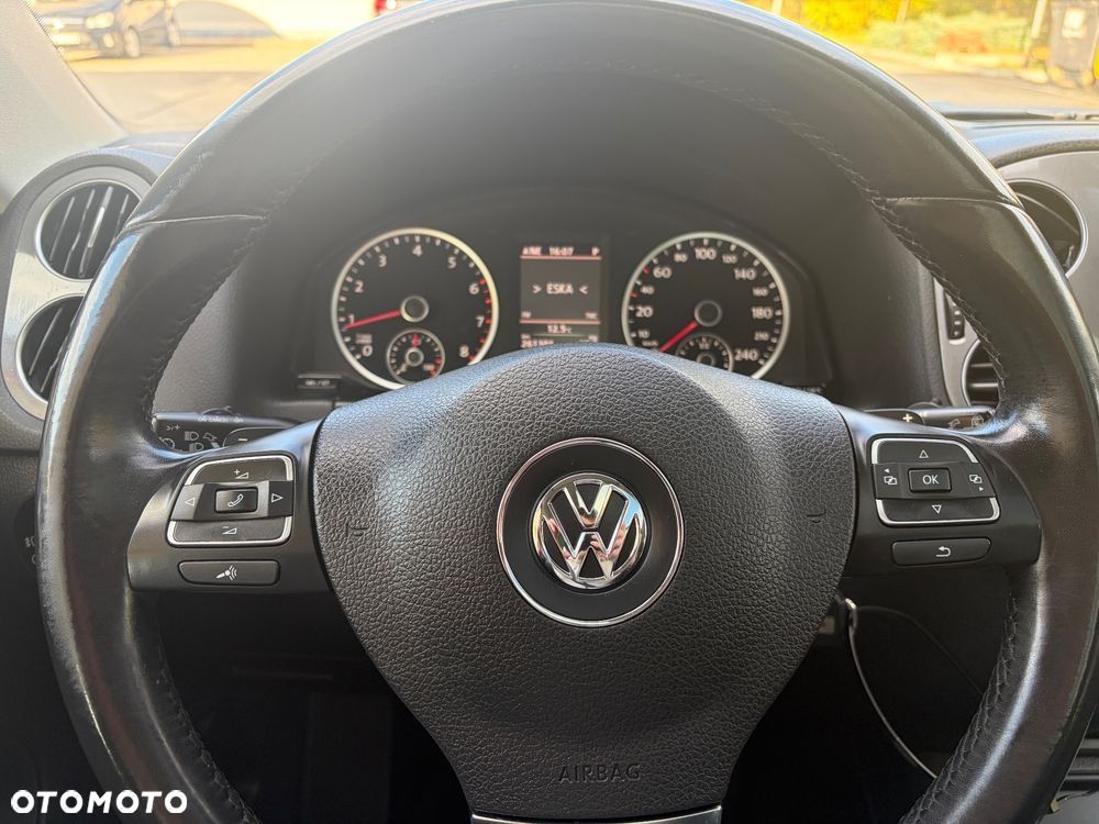 Volkswagen Tiguan 2.0 TSI 4Motion DSG Exclusive - 17
