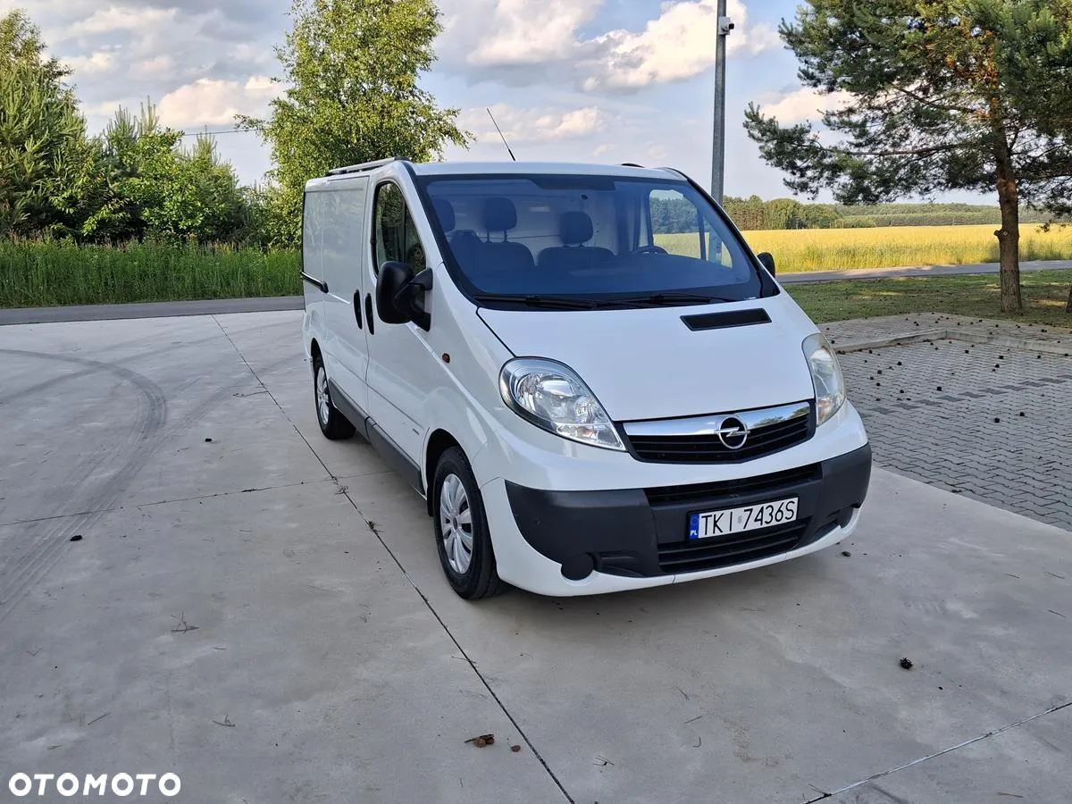 Opel Vivaro - 17