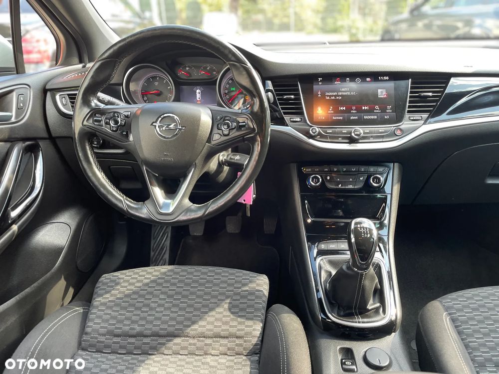 Opel Astra 1.4 Turbo Sports Tourer Innovation - 14