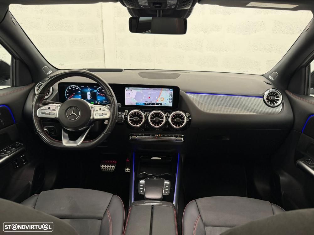 Mercedes-Benz GLA 250 e AMG Line - 3