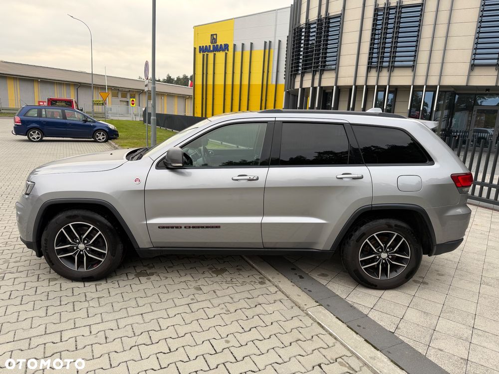 Jeep Grand Cherokee - 3