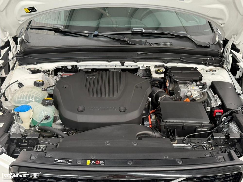Volvo XC 40 1.5 T4 PHEV R-Design - 43