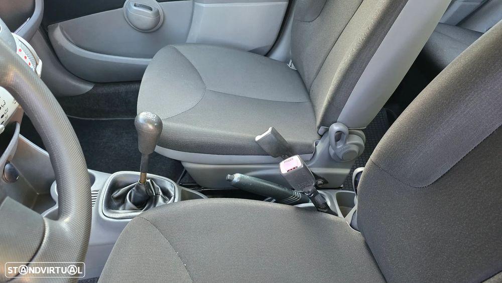 Toyota Aygo 1.0 + AC - 30