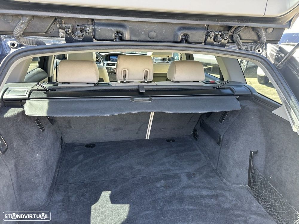 BMW 320 d Touring Line Sport - 13