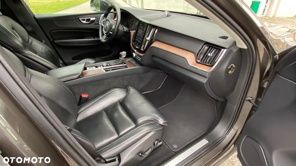 Volvo XC 60 B5 D AWD Geartronic Inscription - 5