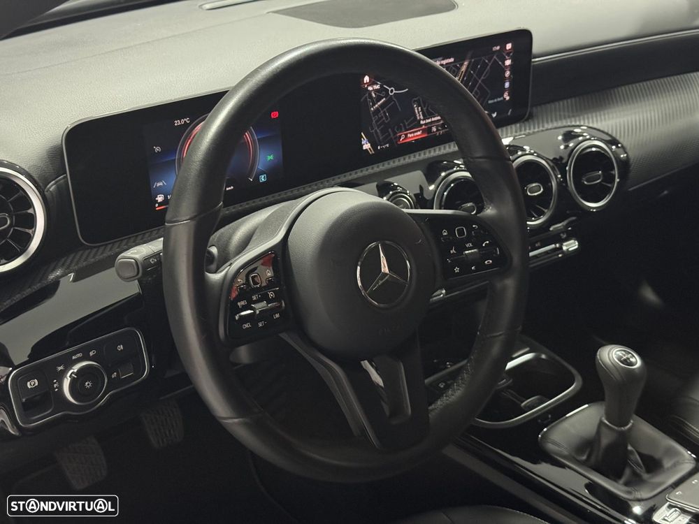 Mercedes-Benz CLA 180 d Shooting Brake Progressive - 28