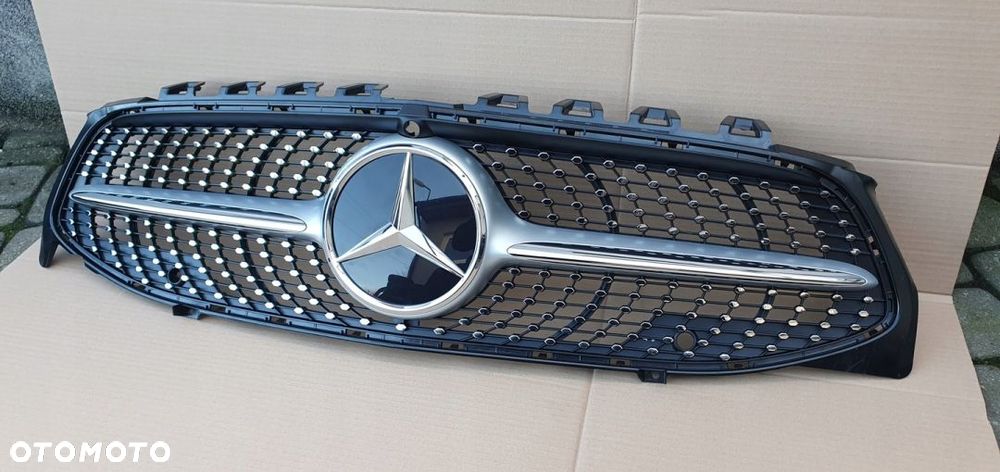 Mercedes-Benz CLA W118 Grill Diamond Kamera NOWA - 2