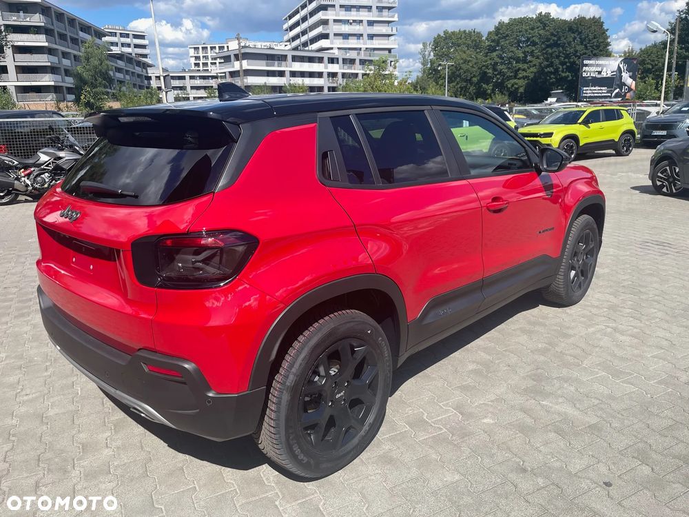 Jeep Avenger 1.2 T3 mHEV Black Edition FWD eDCT6 - 9