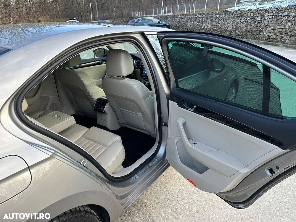 Skoda Superb 2.0 TDI DSG L&K - 30