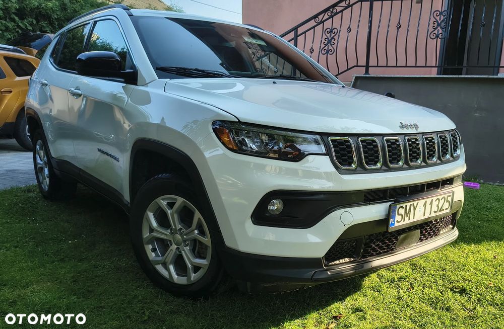Jeep Compass - 12
