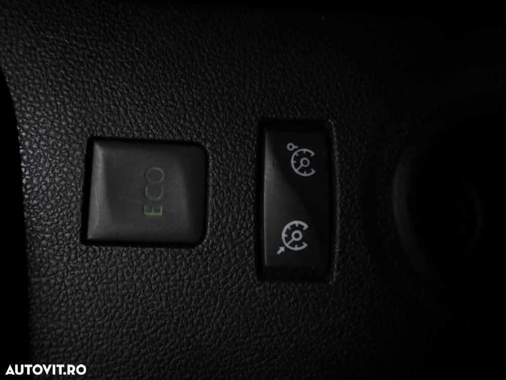 Renault Captur ENERGY dCi Intens - 24