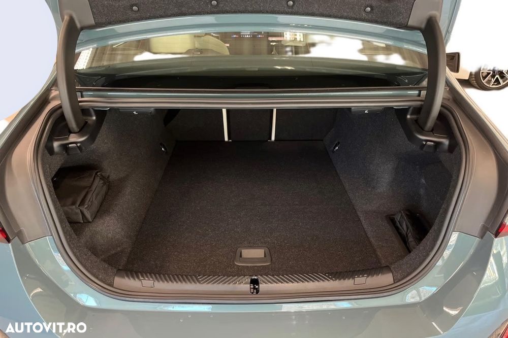 BMW i5 eDrive40 - 17