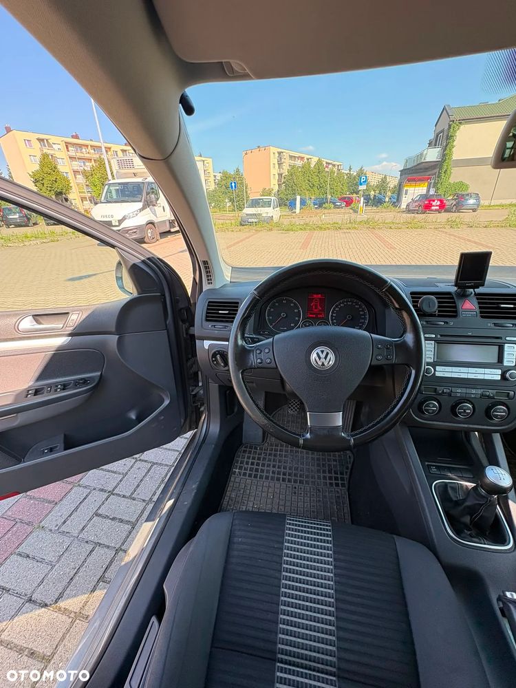 Volkswagen Golf 1.6 United - 16