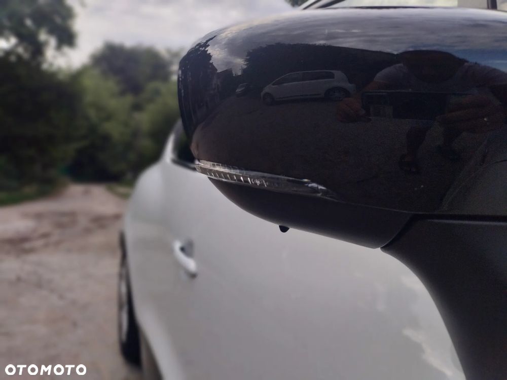 Renault Clio 1.2 16V Limited - 12