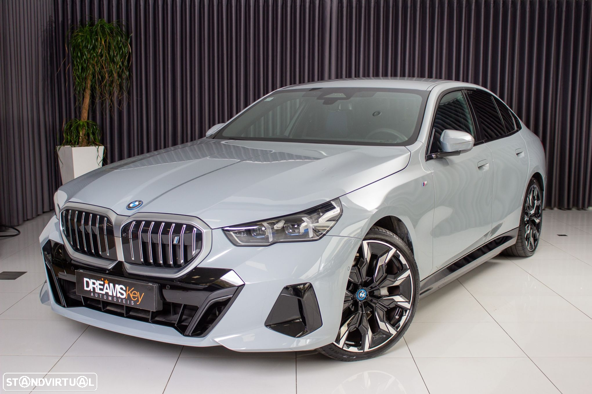 BMW i5 eDrive40 - 10