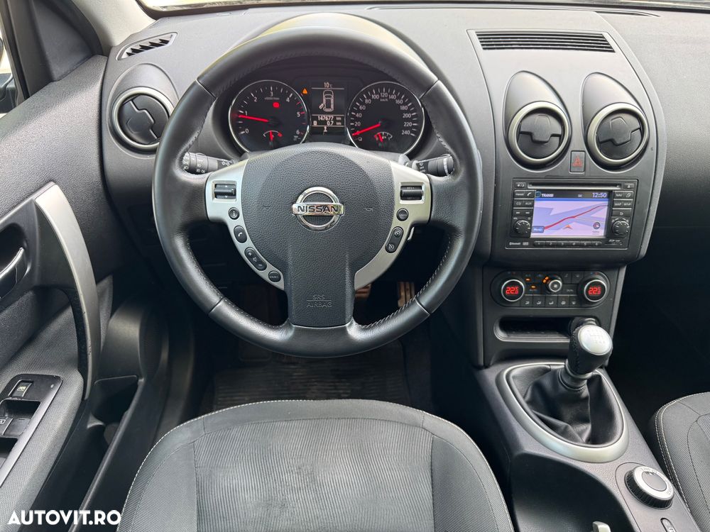 Nissan Qashqai 1.6 DCI ALL-MODE 4x4i N-Connecta - 8