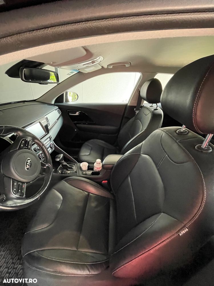 Kia Niro 1.6 GDI 6DCT HEV Comfort - 8