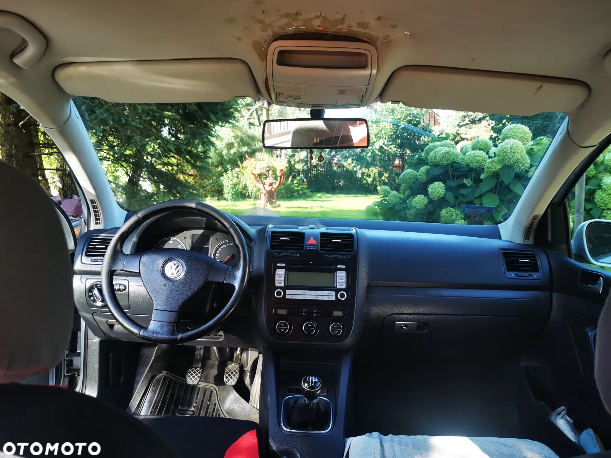 Volkswagen Golf - 5