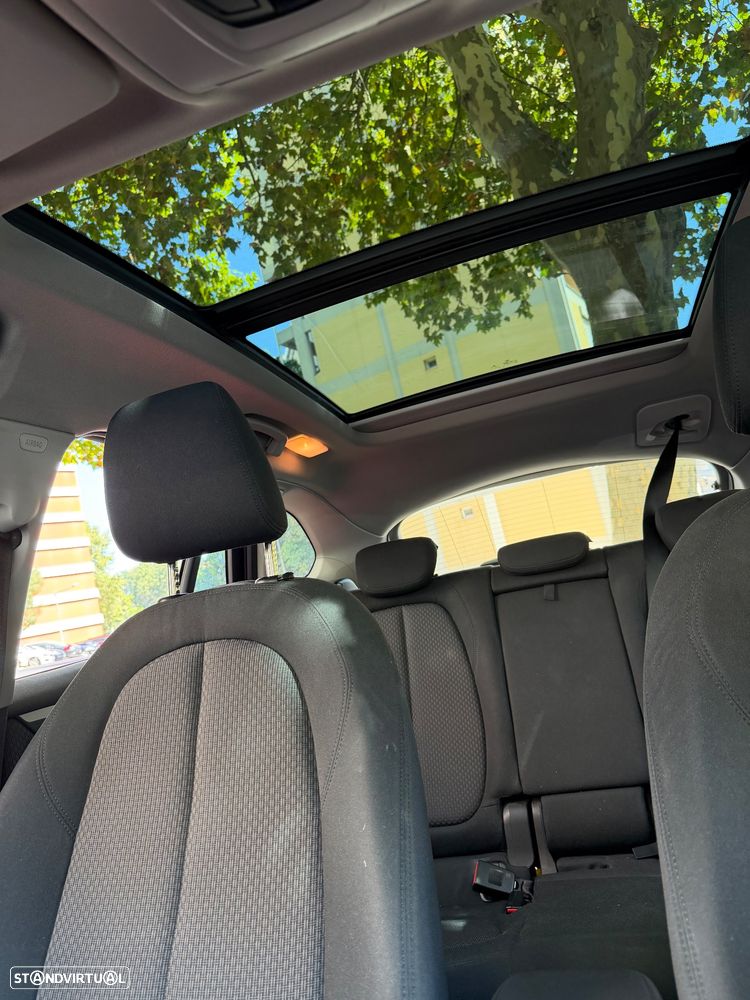 BMW X1 sDrive18i - 9