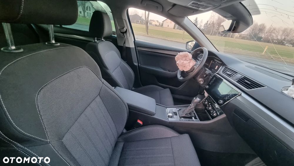 Skoda Superb 1.5 TSI Style DSG - 19