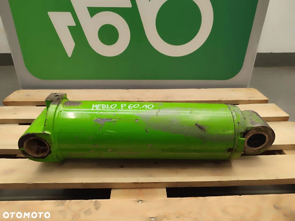 Siłownik kompensacji Merlo P60.10 - 5