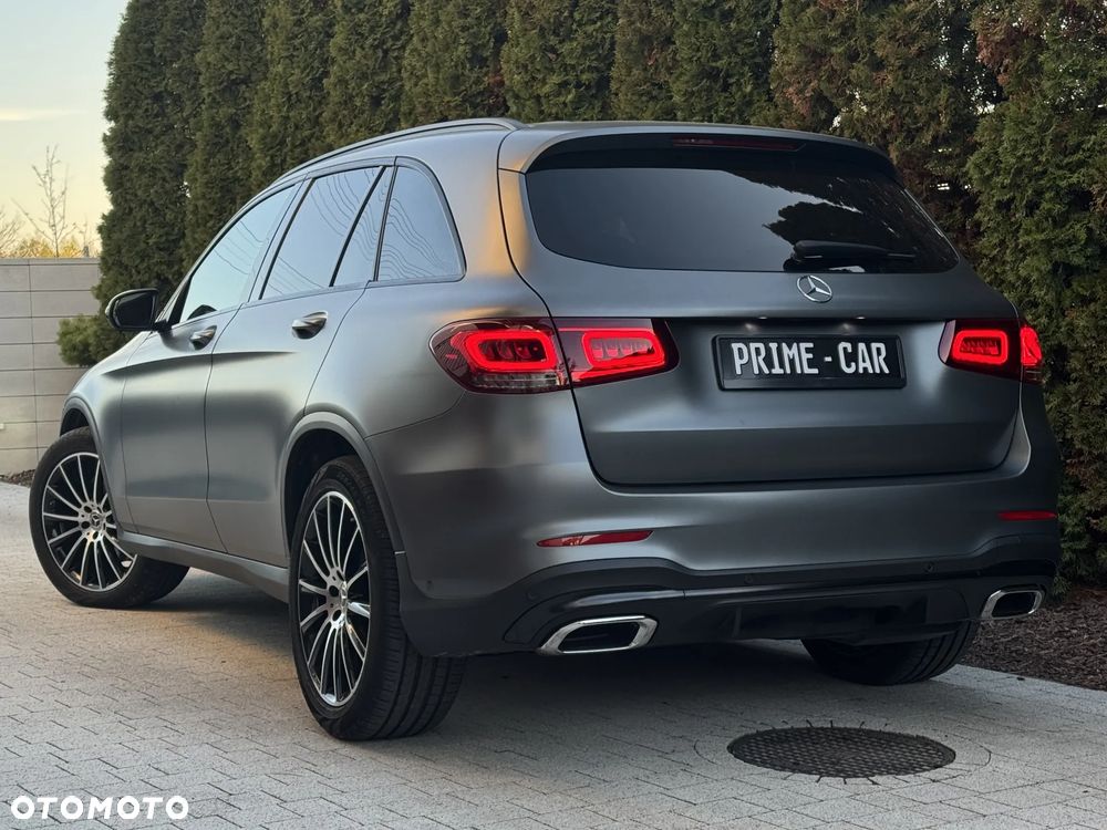 Mercedes-Benz GLC 220 d 4Matic 9G-TRONIC AMG Line - 9