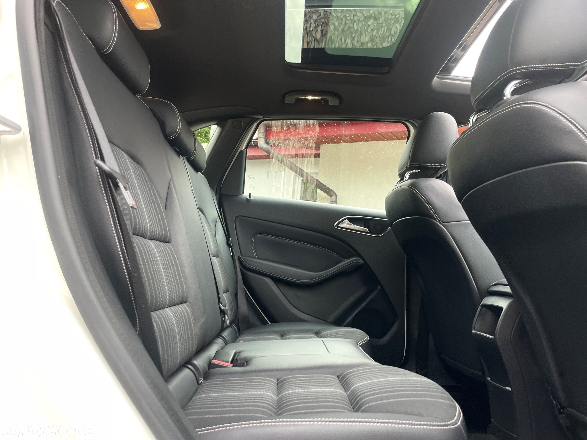 Mercedes-Benz Klasa B 180 CDI BlueEFFICIENCY EDITION 1 - 17