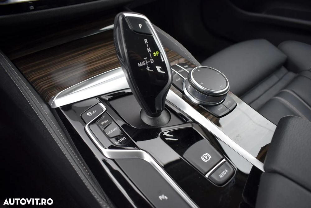 BMW Seria 5 520d Efficient Dynamics Edition Aut. Luxury Line - 15