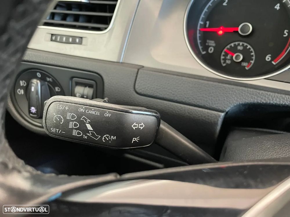 VW Golf - 15