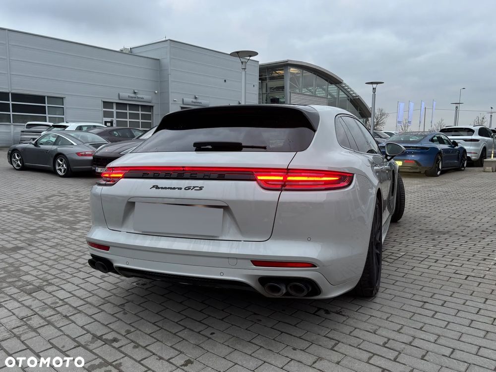 Porsche Panamera GTS GPF Sport Turismo - 9