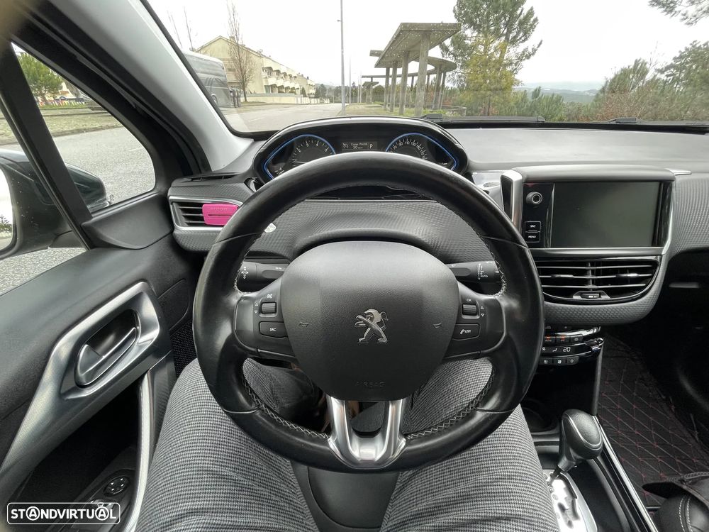 Peugeot 2008 PureTech 110 Stop&Start EAT6 Allure - 17