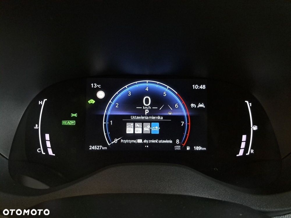 Toyota Yaris Hybrid 1.5 Style - 33