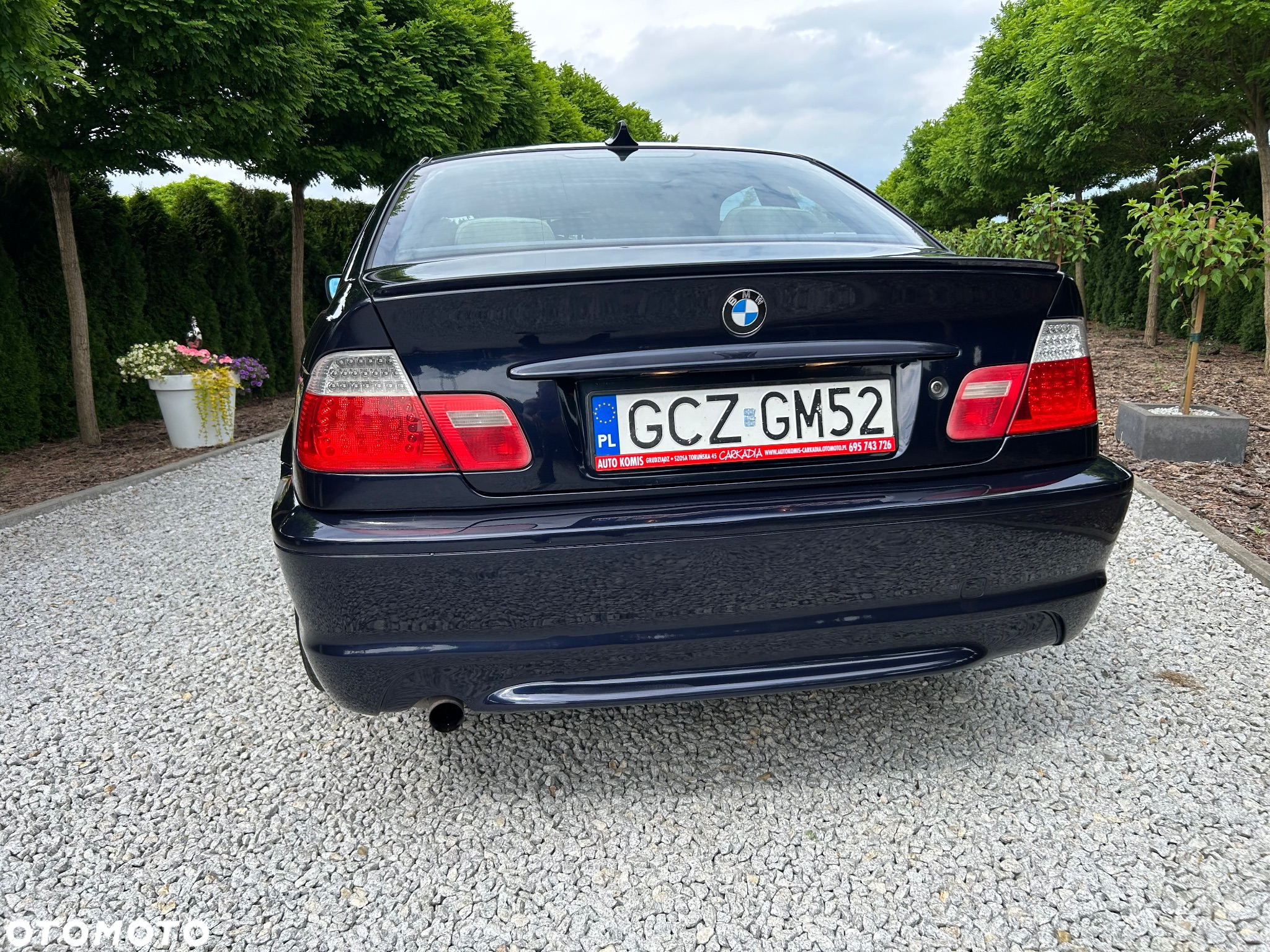 BMW Seria 3 318i - 9
