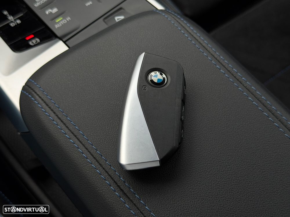 BMW iX2 xDrive30 Pack Desportivo M Pro - 21