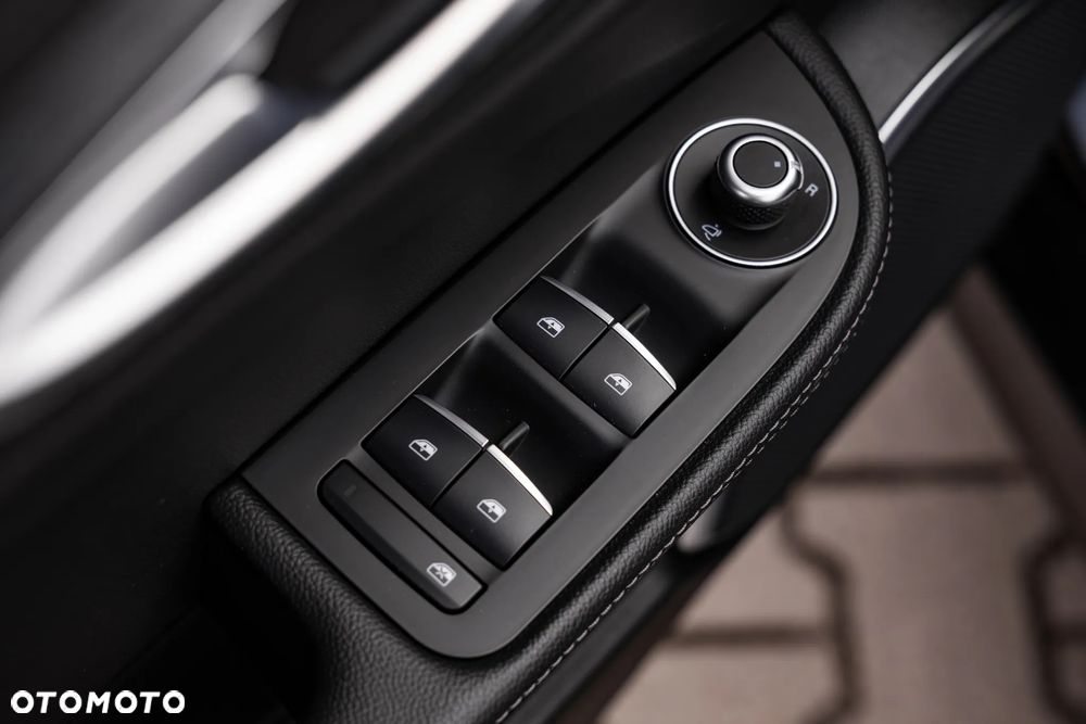 Alfa Romeo Giulia 2.0 Turbo Super - 22