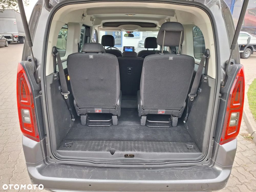 Toyota Proace City Verso Long 1.2 D-4T Family - 19