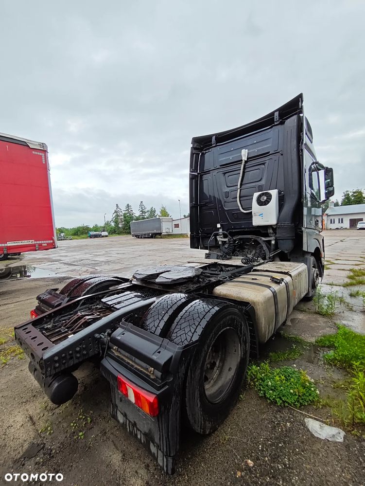 Mercedes-Benz ACTROS - 4