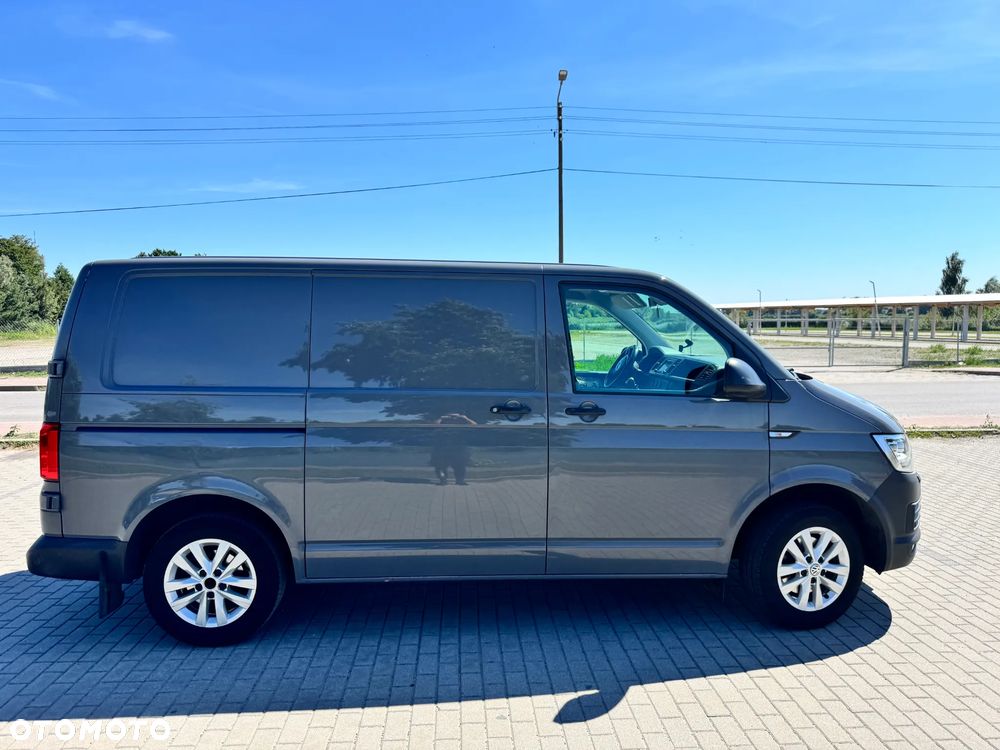Volkswagen Transporter T6 - 4