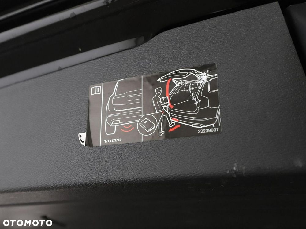 Volvo V60 B4 D Geartronic Momentum Pro - 40