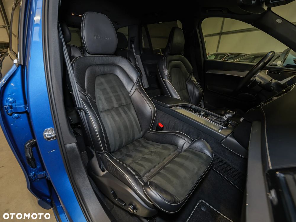 Volvo XC 90 D5 SCR AWD R-Design 7os - 21